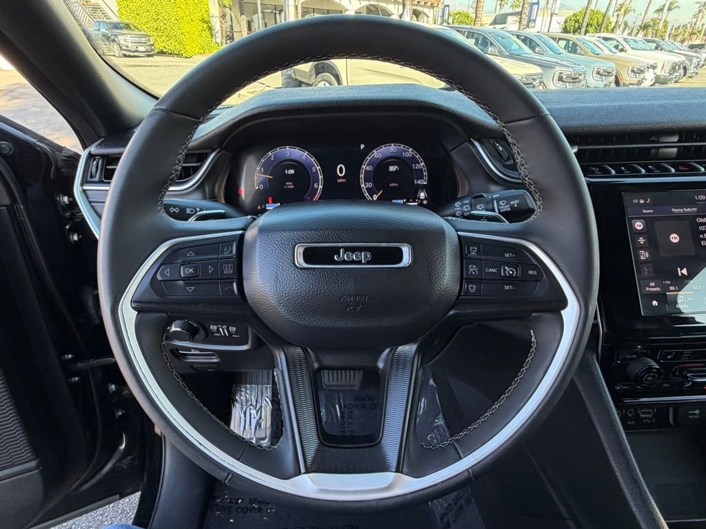 Used 2023 Jeep Grand Cherokee Altitude image 20