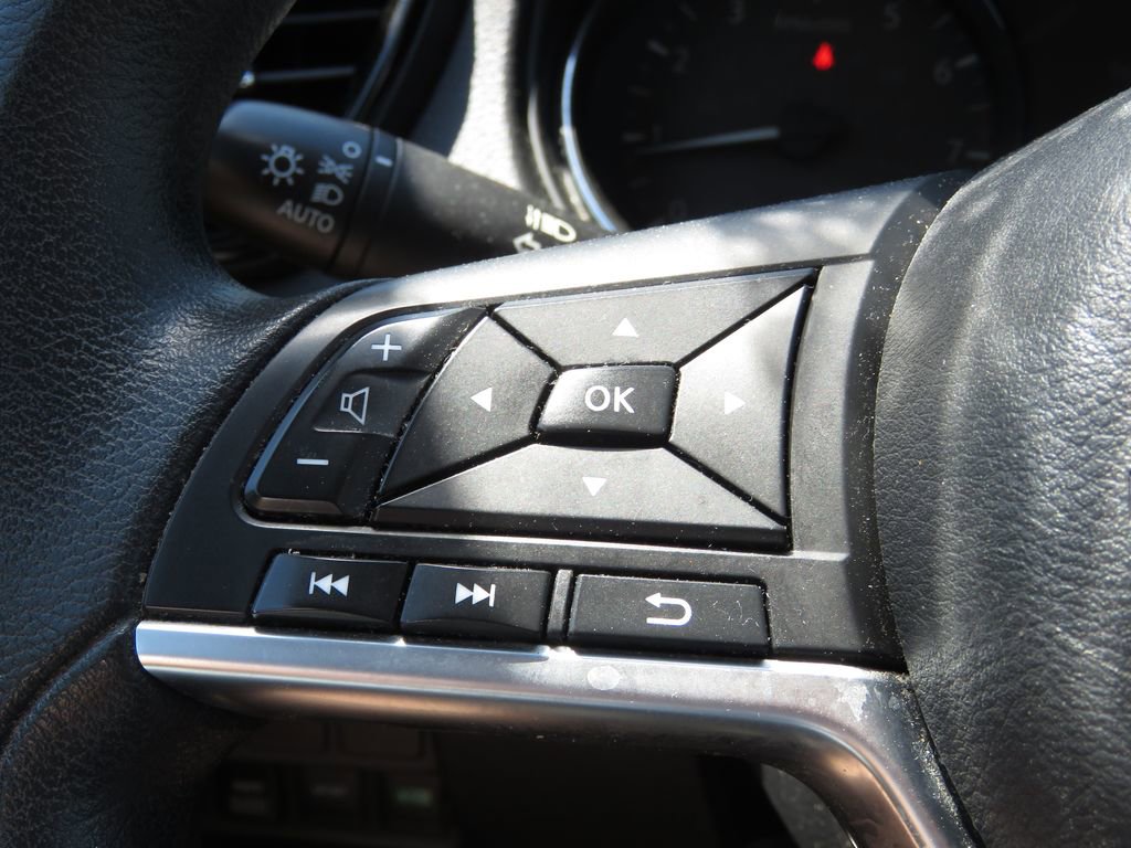 Used 2021 Nissan Rogue Sport S AWD/4WD image 21