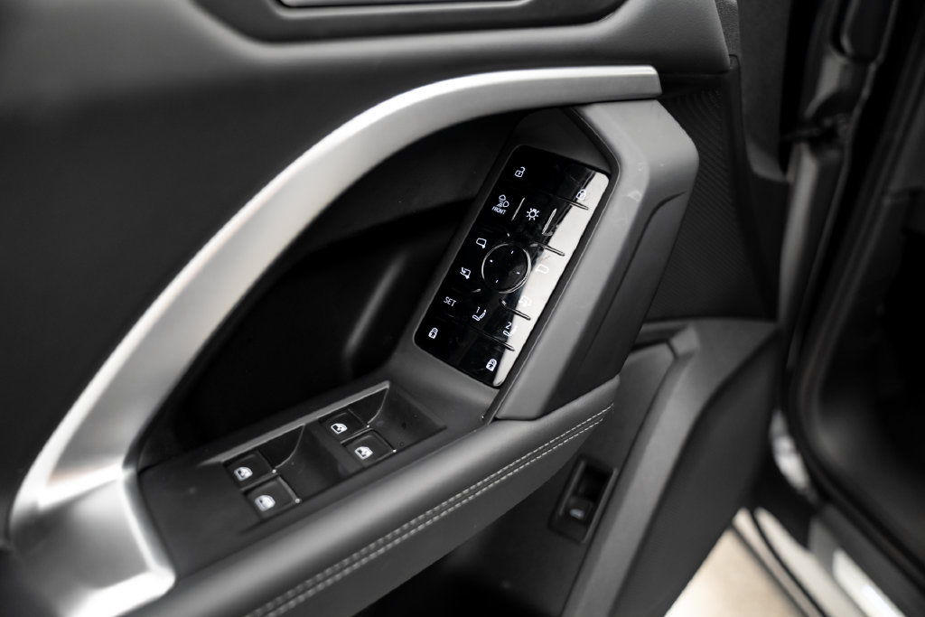 Certified 2025 Audi Q5 Prestige AWD/4WD image 15