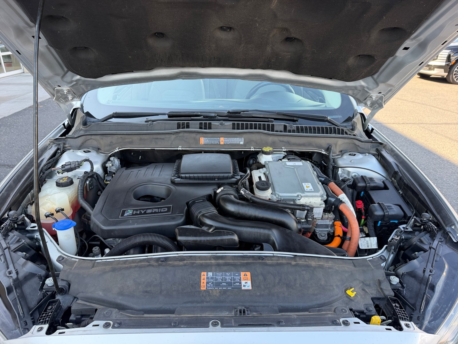 Used 2018 Ford Fusion SE FWD image 21