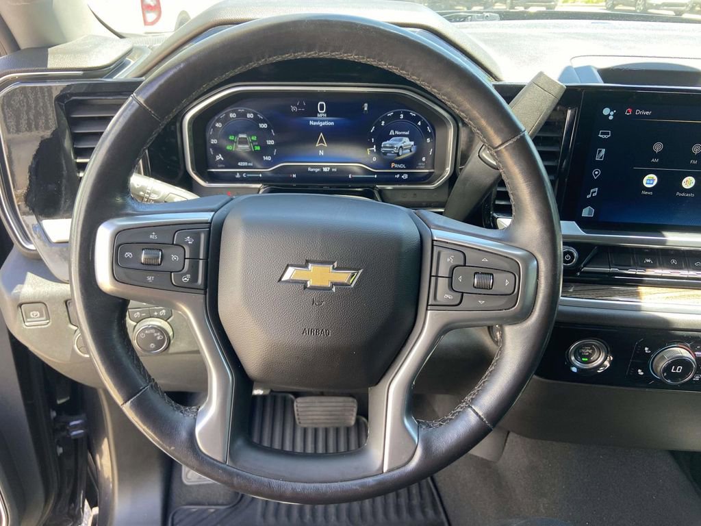Used 2022 Chevrolet Silverado 1500 LT RWD image 35