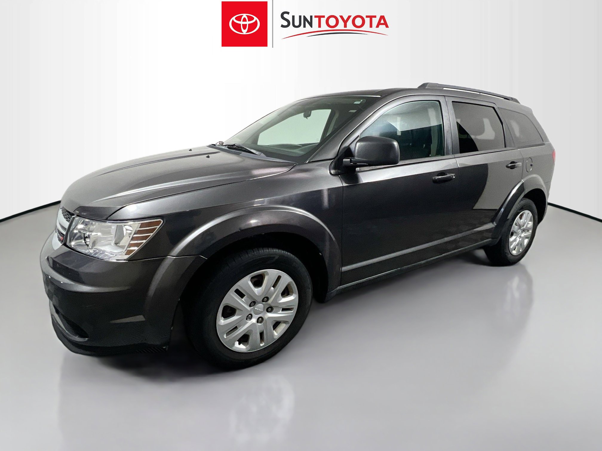 Used 2018 Dodge Journey SE image 9