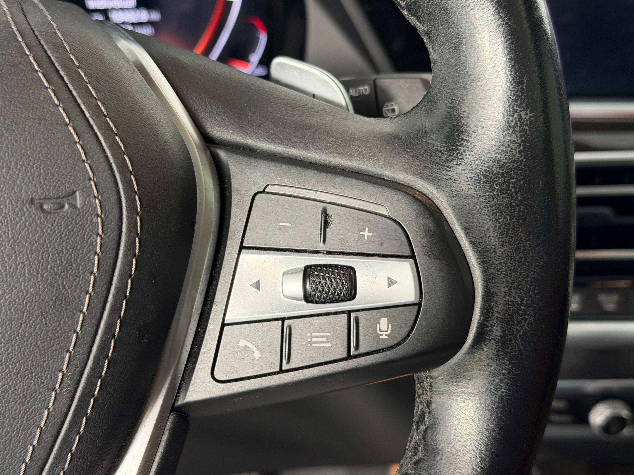 Used 2021 BMW X5 sDrive40i w/ Premium Package image 34