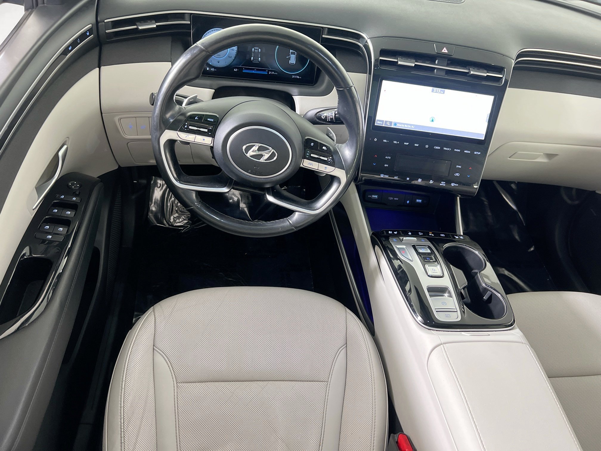 Used 2023 Hyundai Tucson Limited AWD/4WD image 24