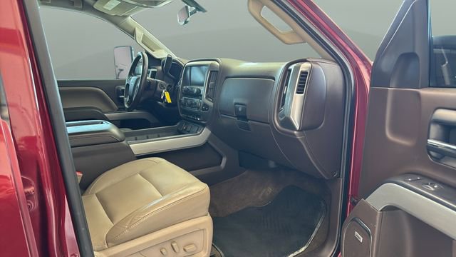 Used 2015 Chevrolet Silverado 2500 LTZ w/ LTZ Plus Package image 23