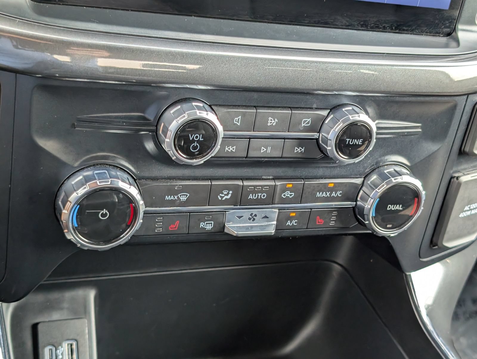 Used 2023 Ford F150 XLT w/ Equipment Group 302A High AWD/4WD image 27