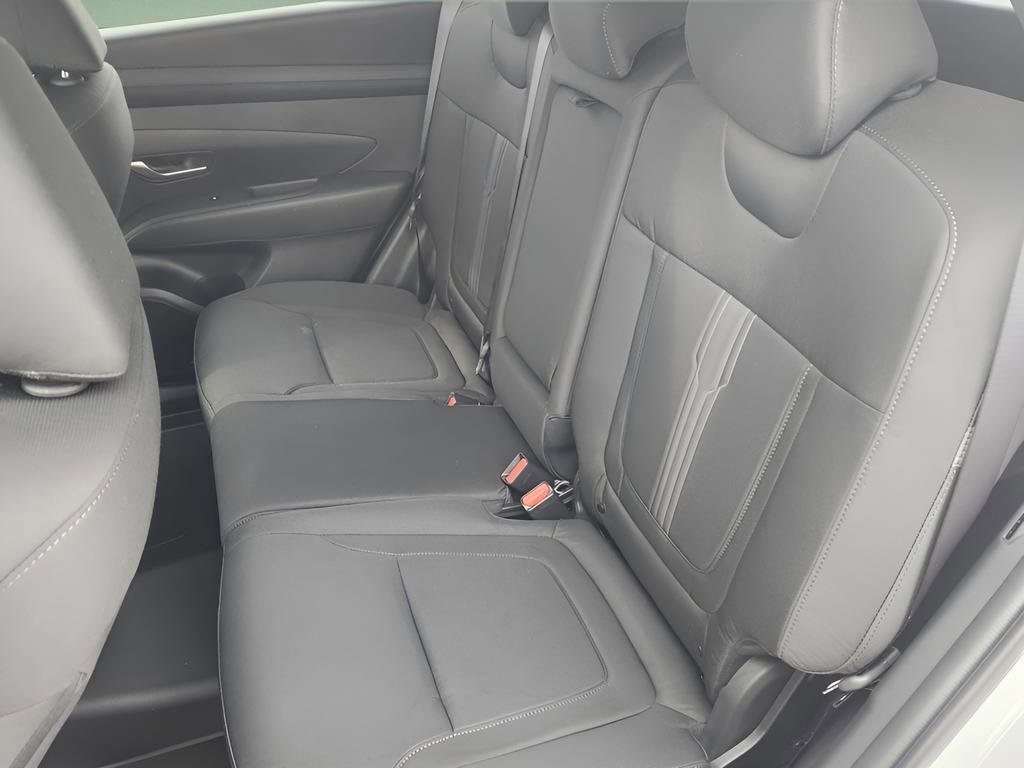 New 2026 Hyundai Tucson SEL image 11