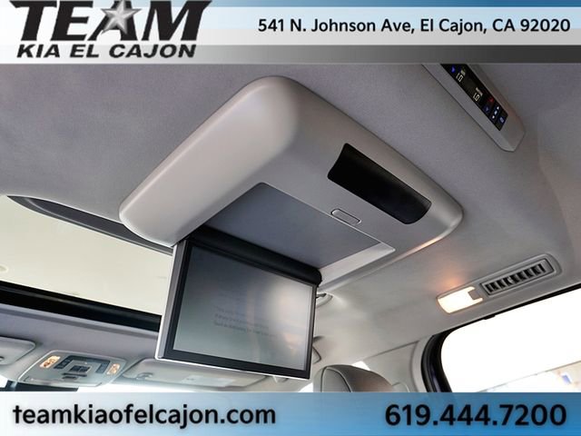 Used 2024 Toyota Sienna Limited image 20