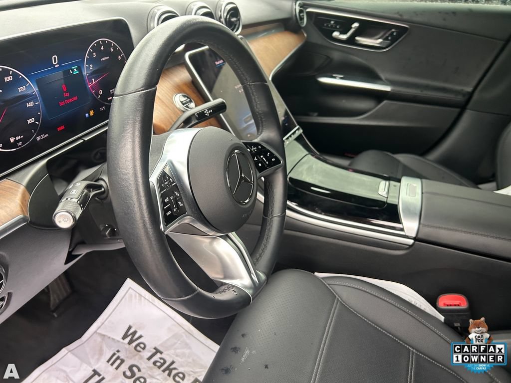 Used 2025 Mercedes-Benz C 300 4MATIC Sedan image 20