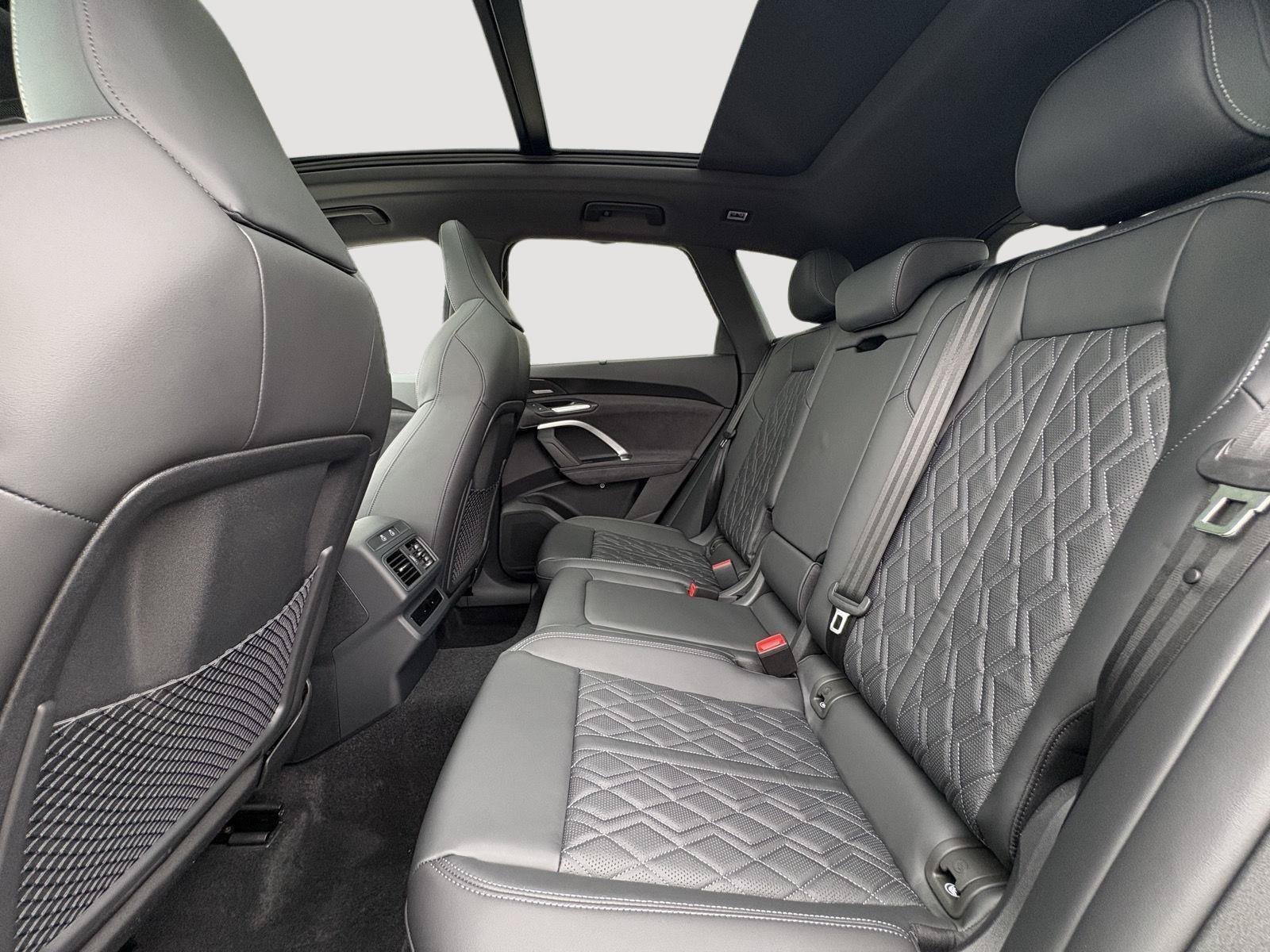 New 2026 Audi SQ5 Premium Plus AWD/4WD image 18