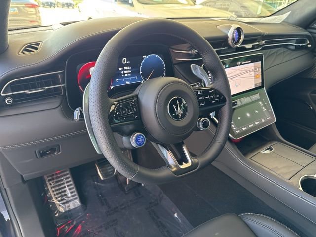 New 2025 Maserati Grecale Modena image 11