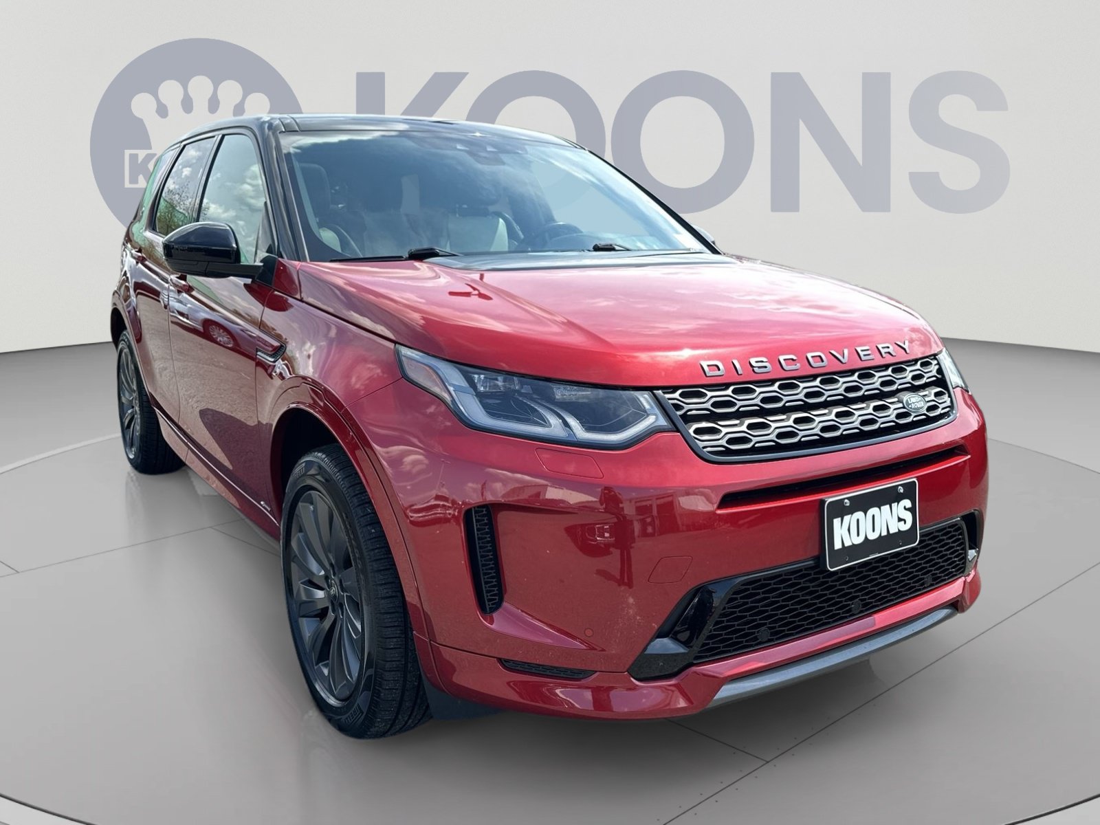 Used 2020 Land Rover Discovery Sport SE R-Dynamic AWD/4WD image 2