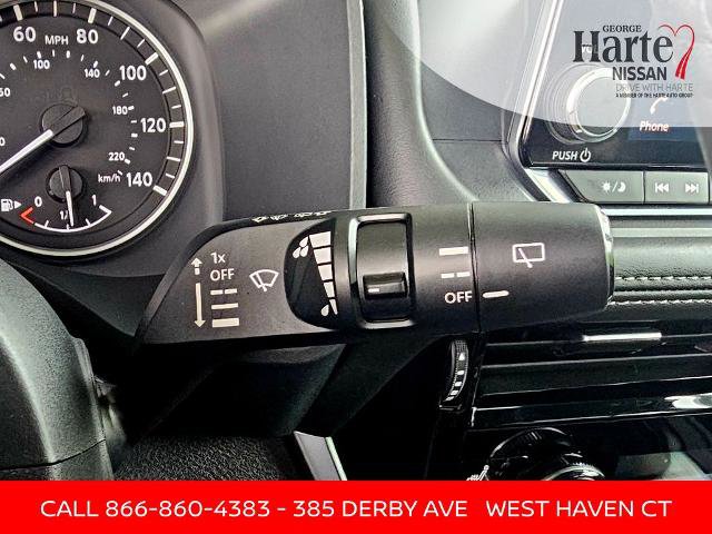 Certified 2022 Nissan Rogue SV w/ SV Premium Package image 24