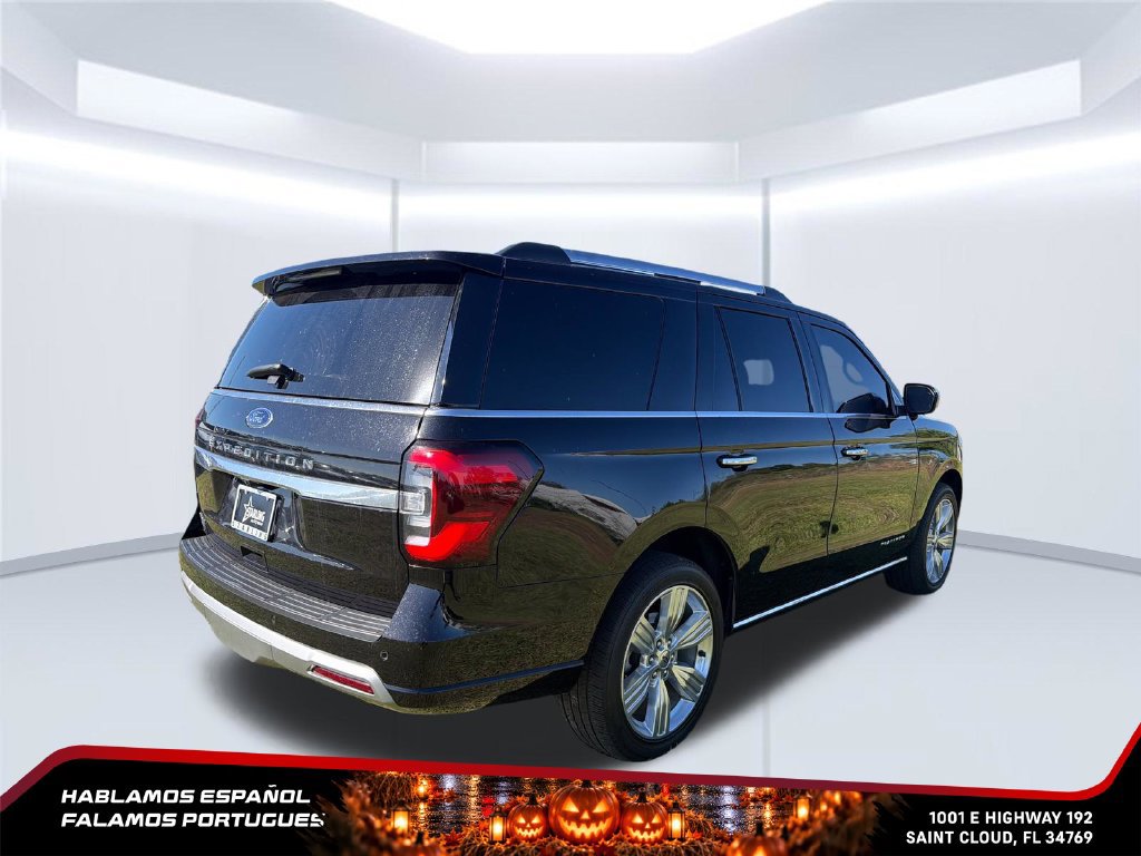 Used 2024 Ford Expedition Platinum RWD image 5