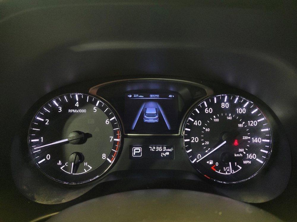 Used 2013 Nissan Pathfinder Platinum w/ Platinum Premium Pkg image 23