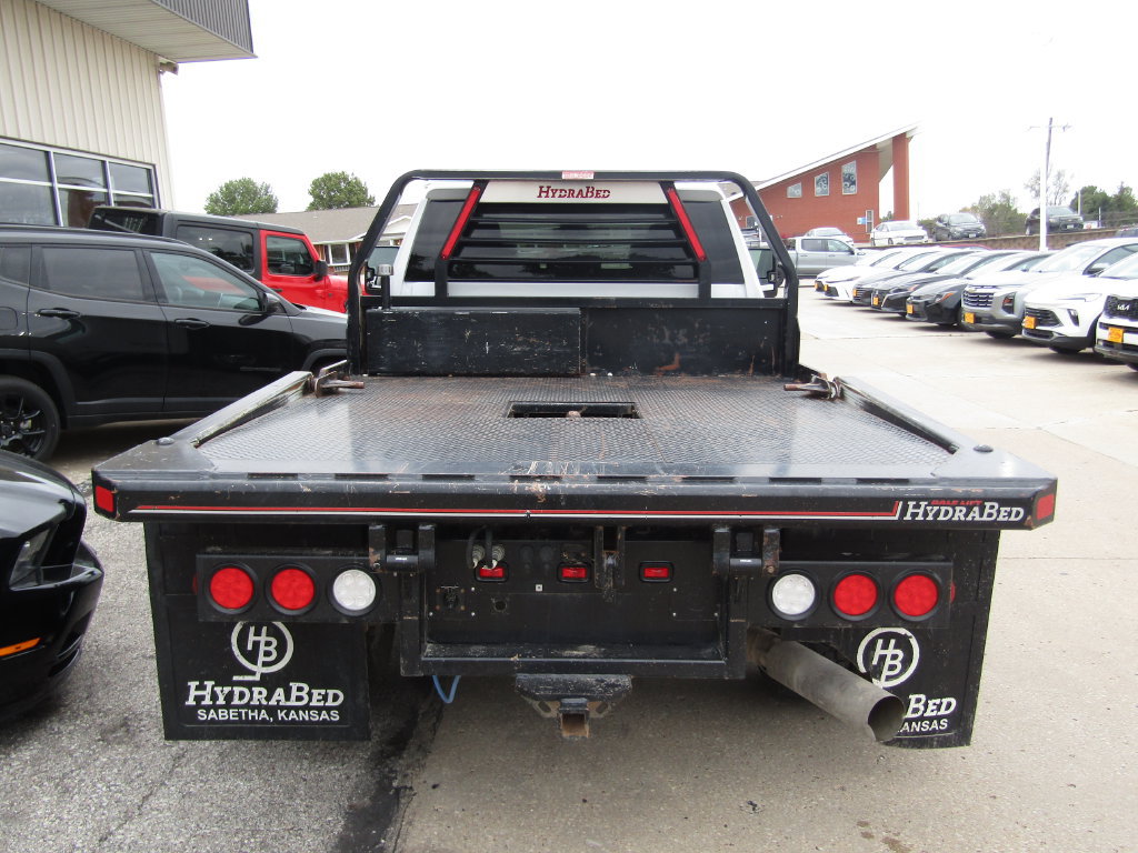 Used 2024 Chevrolet Silverado 3500 LT w/ Convenience Package AWD/4WD image 4