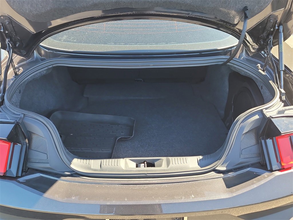Used 2024 Ford Mustang Premium image 6