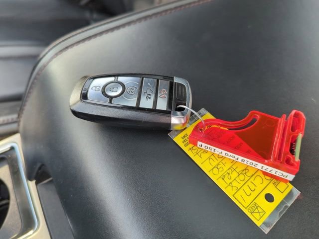 Used 2018 Ford F150 Platinum image 36