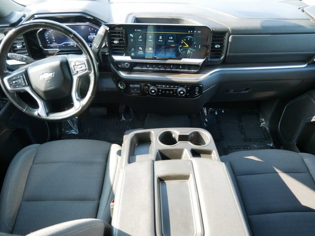 Used 2024 Chevrolet Silverado 2500 LT w/ Convenience Package AWD/4WD image 9