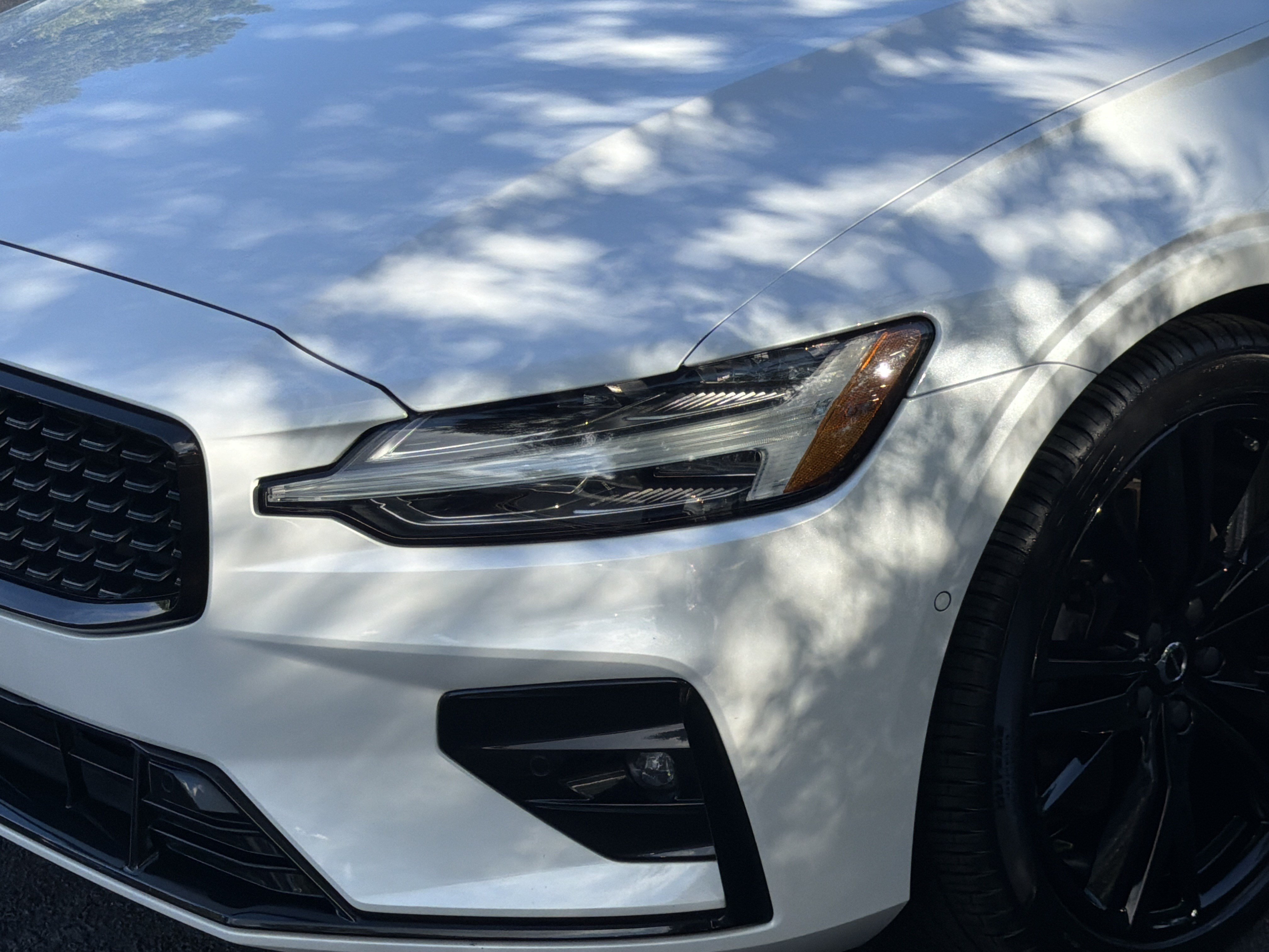 Certified 2023 Volvo S60 B5 Plus w/ Protection Package Premier AWD/4WD image 6