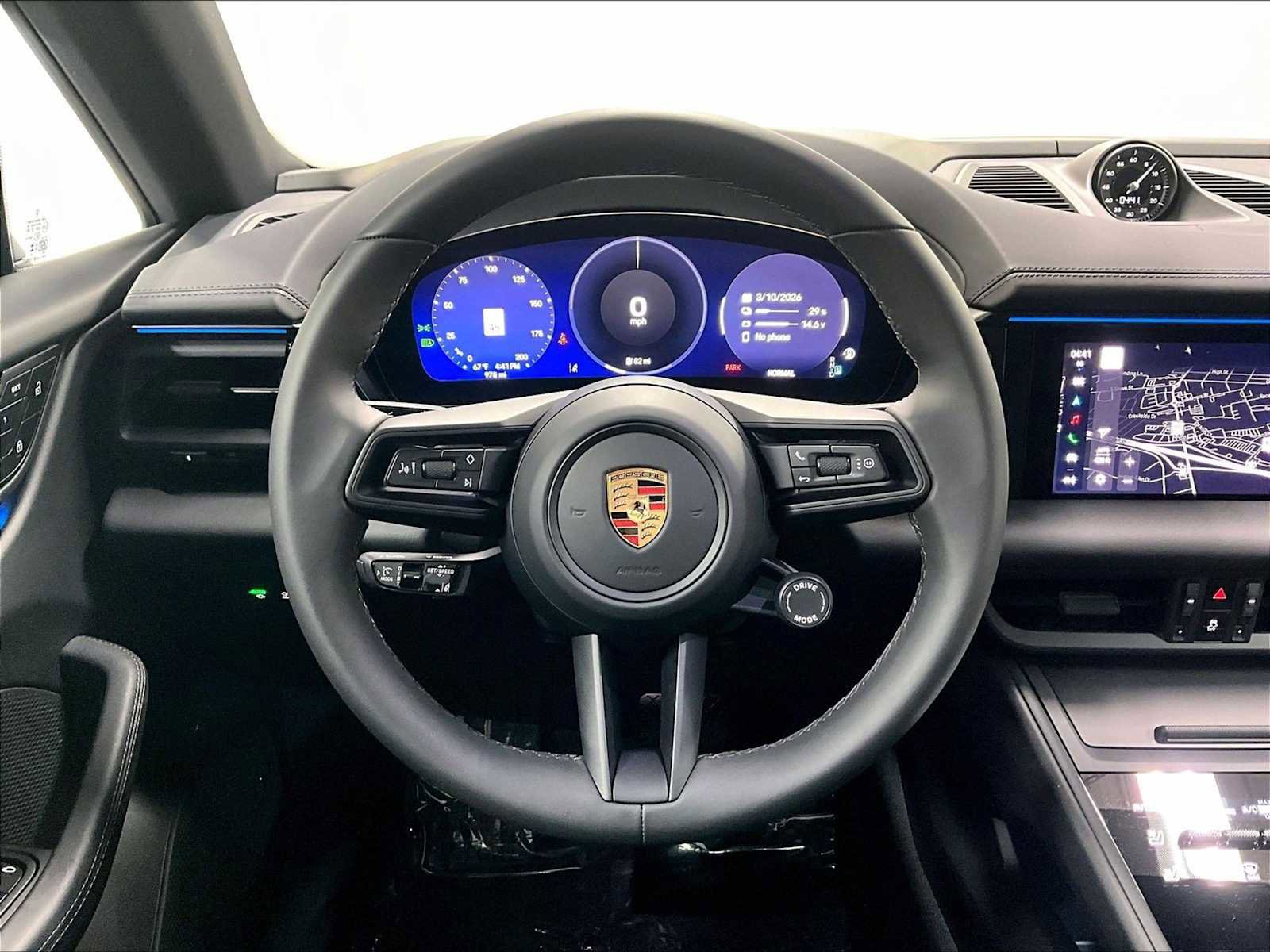 Used 2025 Porsche Macan Electric image 18