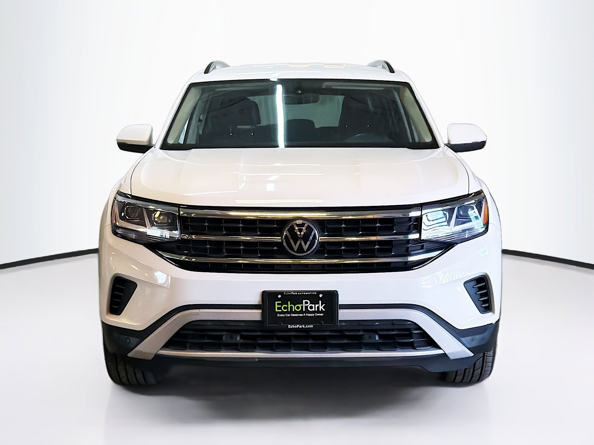 Used 2021 Volkswagen Atlas SE image 2