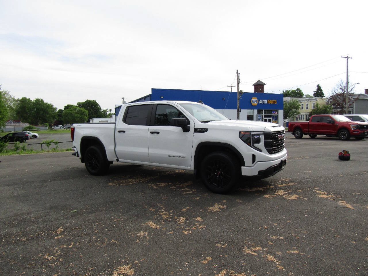 Used 2024 GMC Sierra 1500 Pro w/ Graphite Edition AWD/4WD image 36