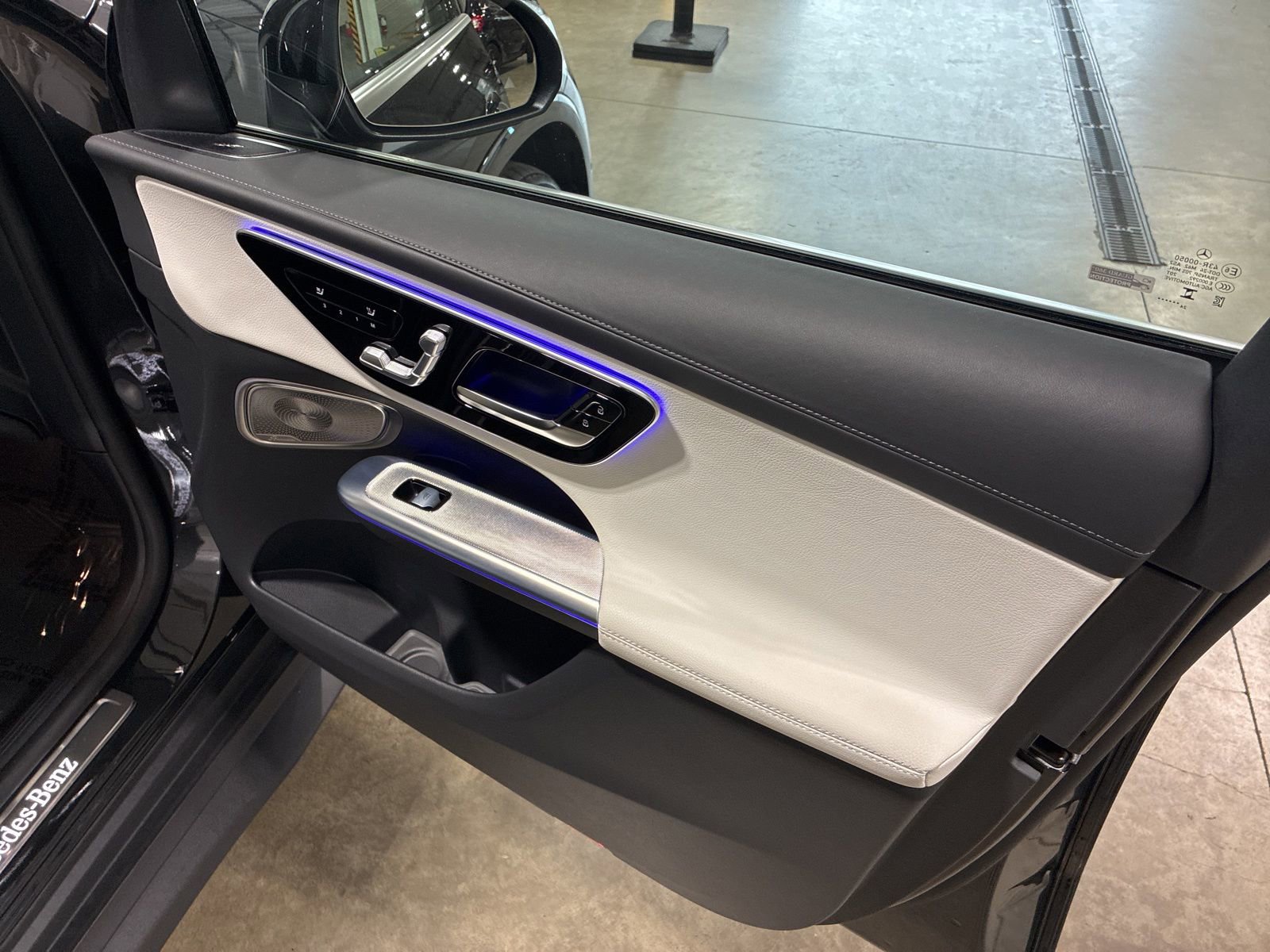 Used 2025 Mercedes-Benz GLC 300 GLC 300 Coupe image 19