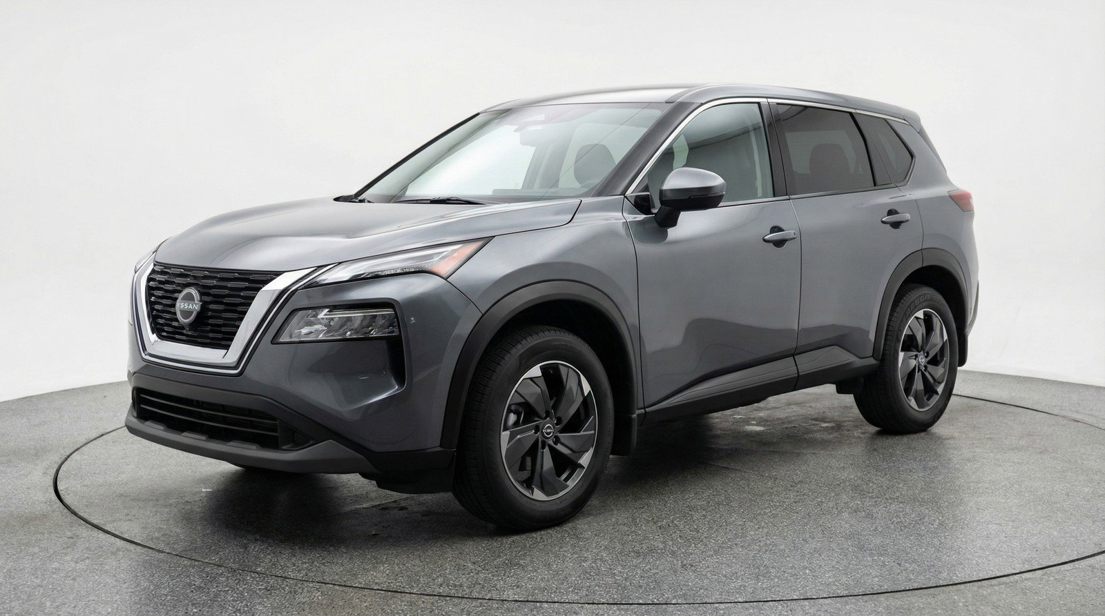 Used 2025 Nissan Rogue SV image 3