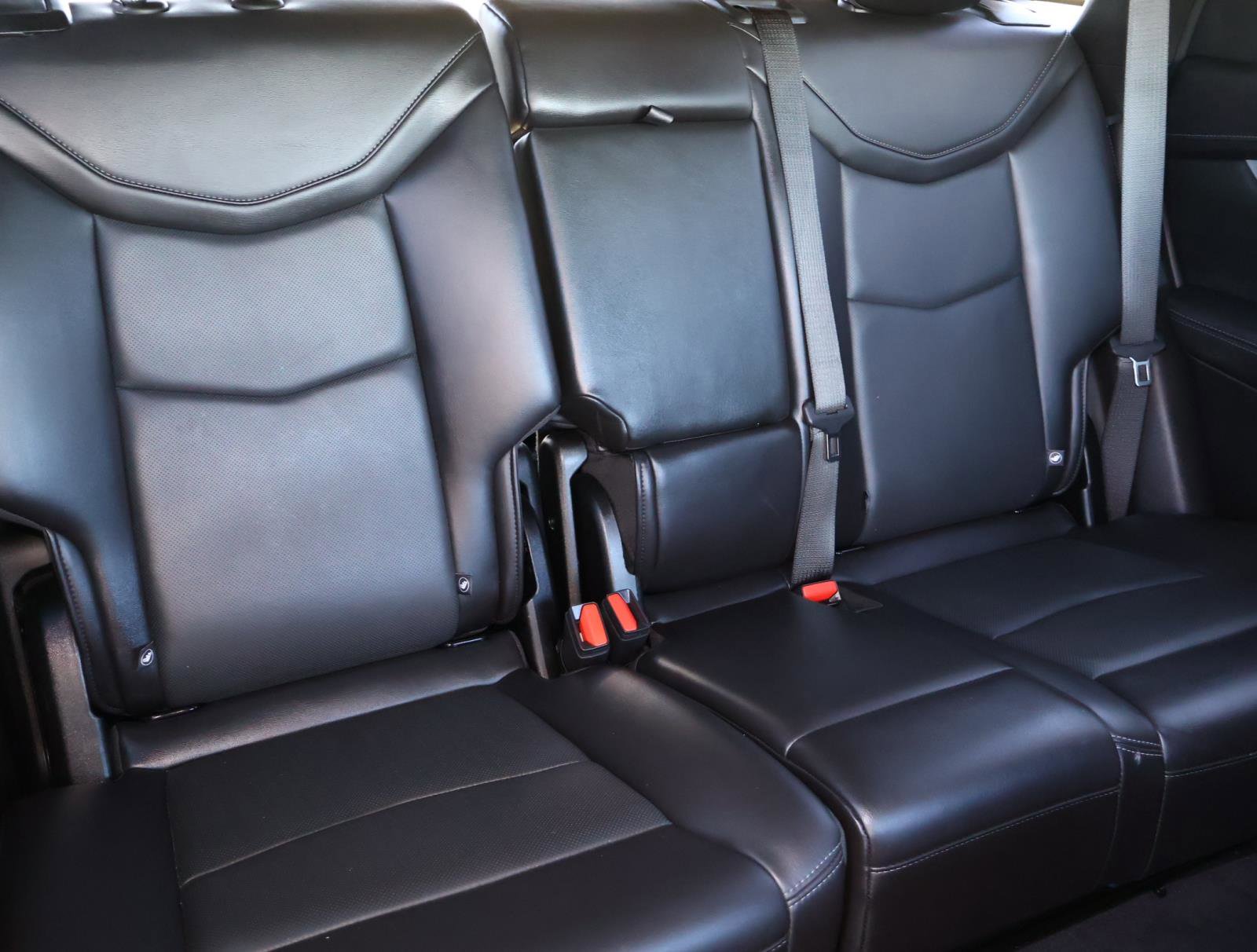 Used 2023 Cadillac XT5 Sportv w/ Technology Package image 25