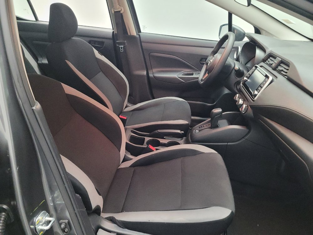 Used 2025 Nissan Versa S w/ Trunk Package image 21