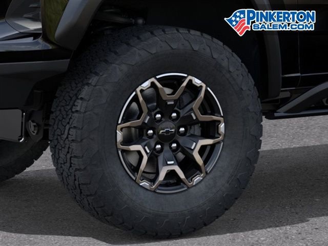 New 2026 Chevrolet Colorado ZR2 w/ Technology Package AWD/4WD image 9