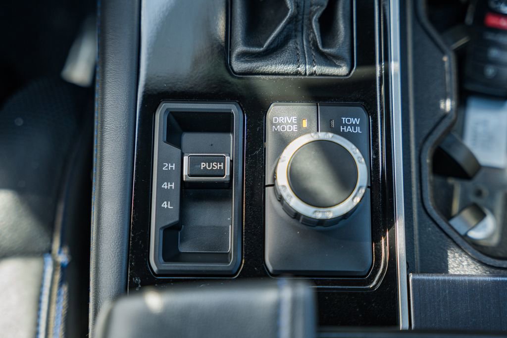 Used 2023 Toyota Tundra Platinum image 29