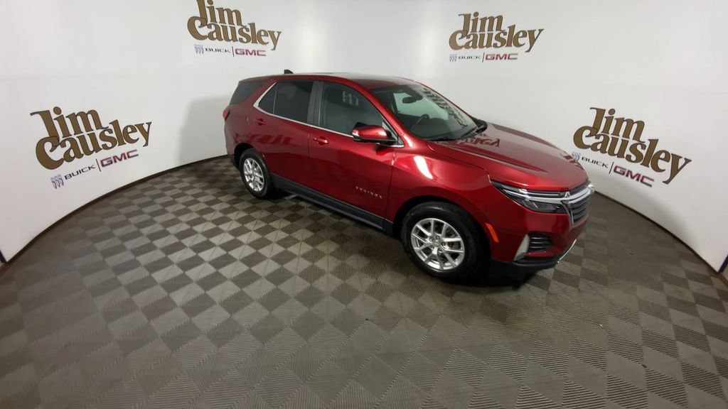 Certified 2023 Chevrolet Equinox LT FWD image 2