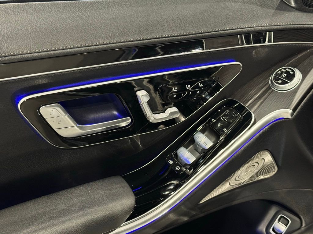 Used 2023 Mercedes-Benz S 500 S 500 w/ AMG Line image 12