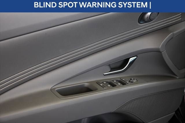 Used 2024 Hyundai Elantra SEL w/ Convenience Package image 14