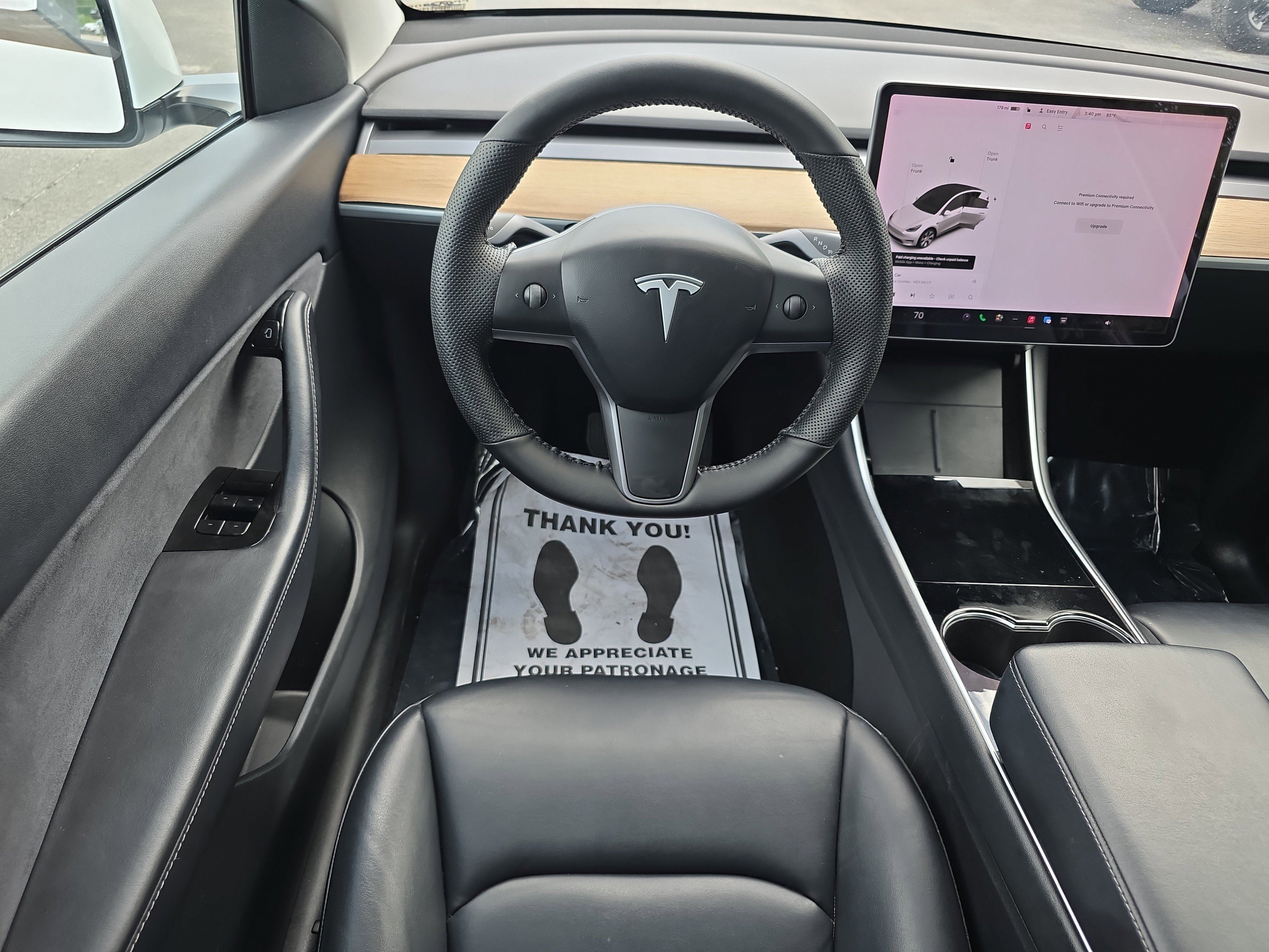 Used 2020 Tesla Model Y Long Range image 19
