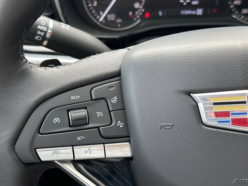 Certified 2024 Cadillac XT6 Premium Luxury image 21