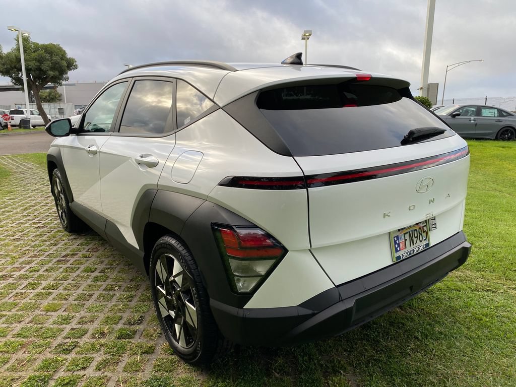 Used 2025 Hyundai Kona SEL FWD image 5