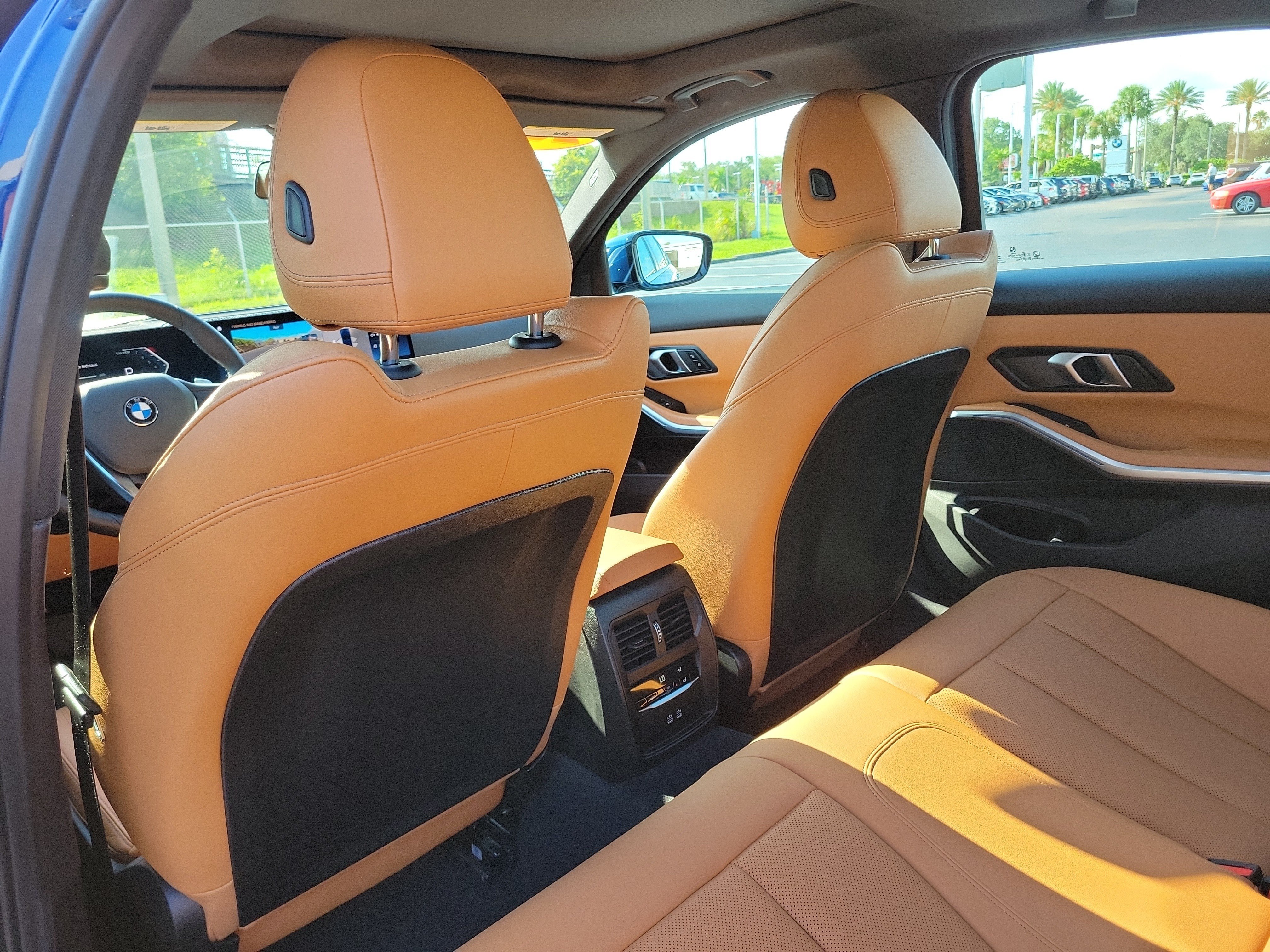 Used 2024 BMW 330i Sedan RWD image 10