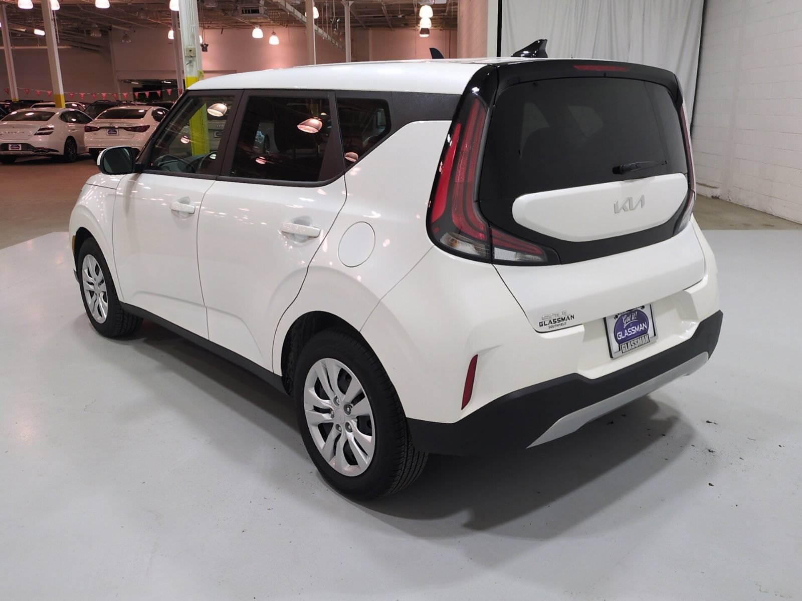 Certified 2023 Kia Soul LX FWD image 5