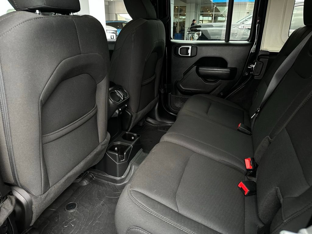Used 2023 Jeep Wrangler Unlimited Sport AWD/4WD image 14