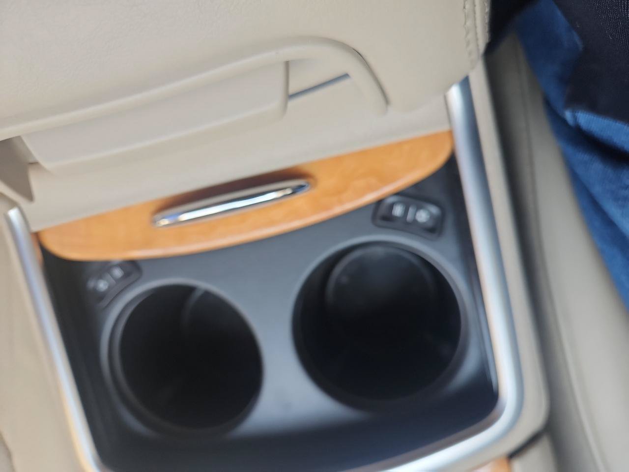 Used 2014 Chrysler 300 C w/ Beats Audio Group AWD/4WD image 39