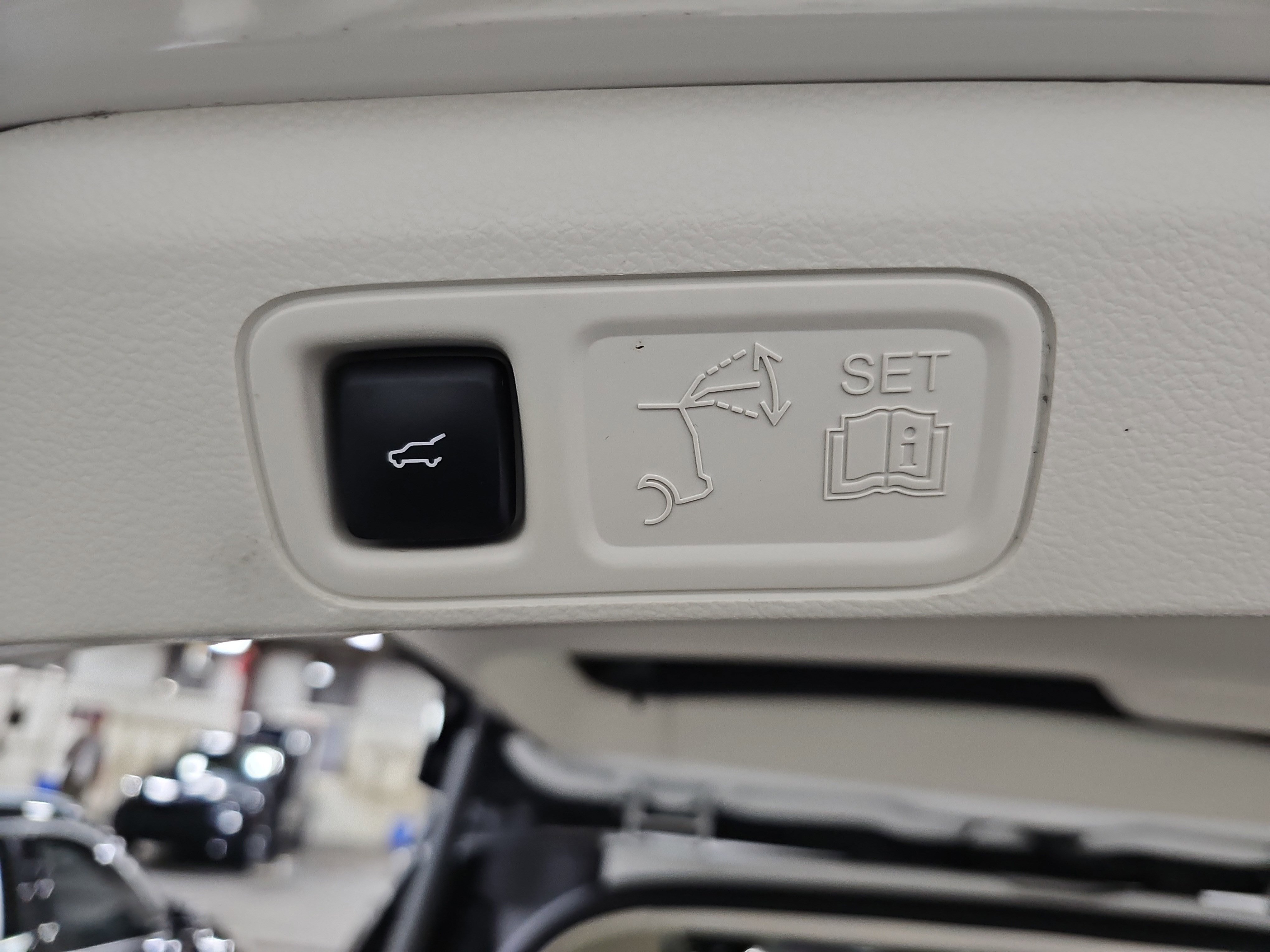 Used 2024 Lincoln Navigator Black Label AWD/4WD image 15