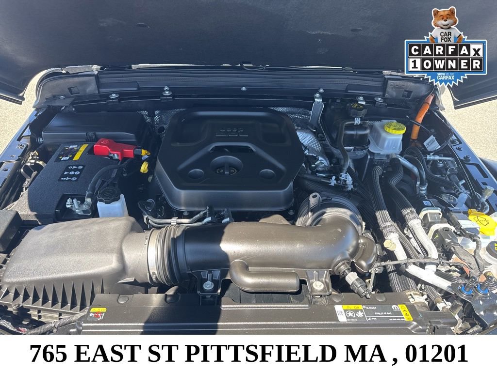 Used 2024 Jeep Wrangler Unlimited AWD/4WD image 31