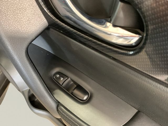 Used 2018 Nissan Rogue SL AWD/4WD image 28