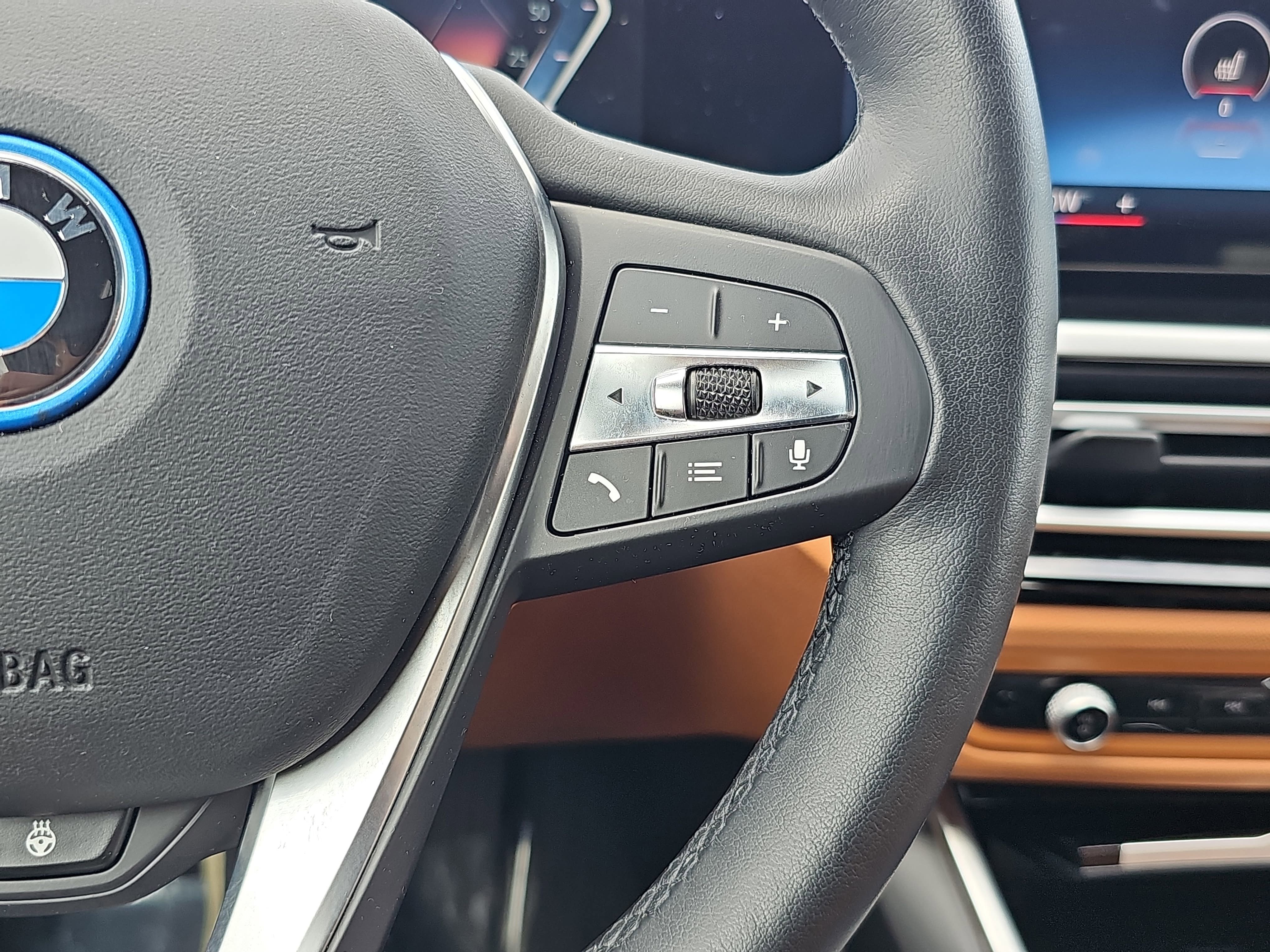 Certified 2023 BMW i4 eDrive35 w/ Premium Package RWD image 18