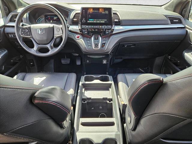Used 2023 Honda Odyssey Sport image 16