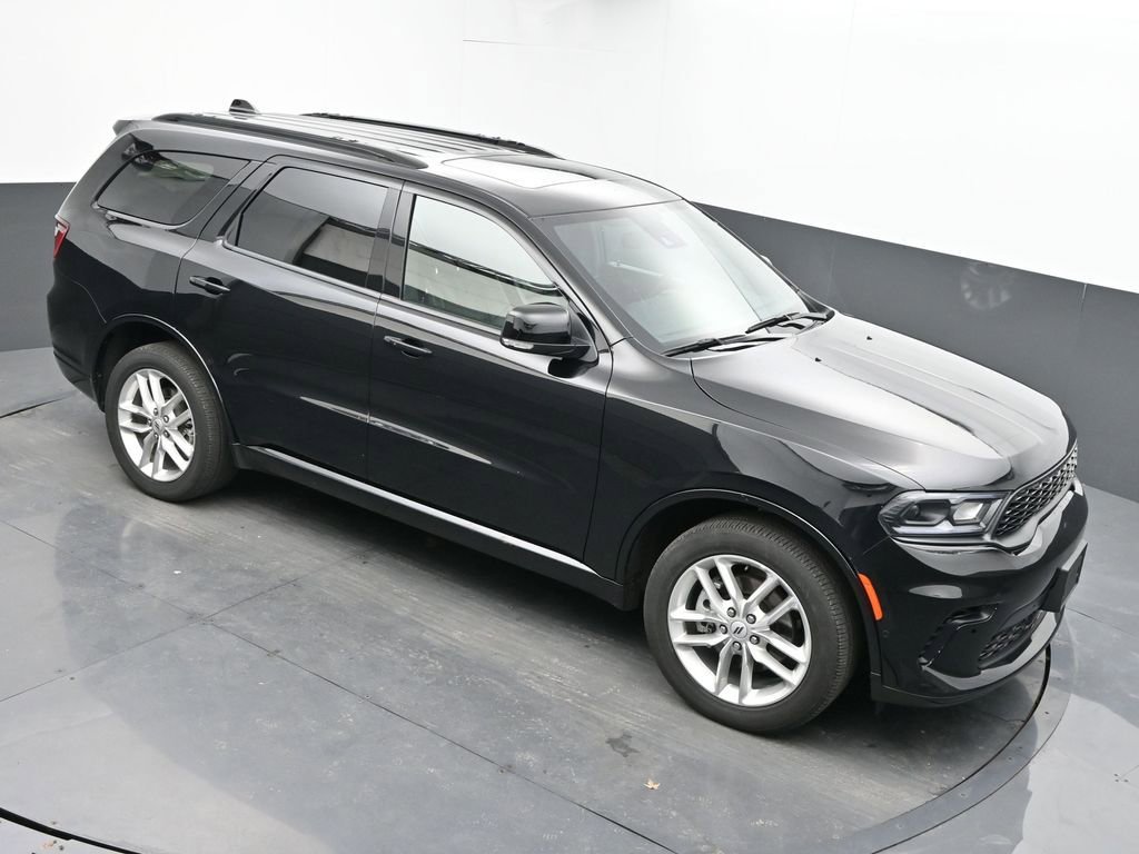 Used 2025 Dodge Durango GT image 27
