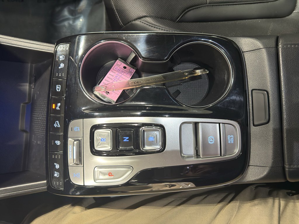 Used 2022 Hyundai Tucson Limited image 17